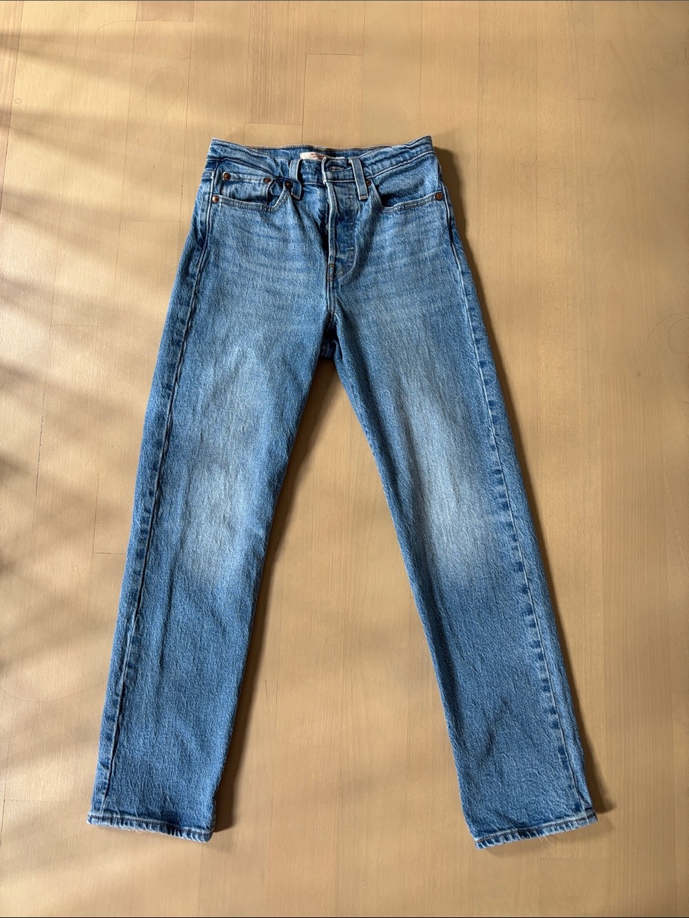 Levi's Women's Straight-Leg Light Blue Denim Jeans